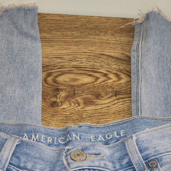 American Eagle Light Wash Distressed High-Waisted Jeans - Picture 6 of 11